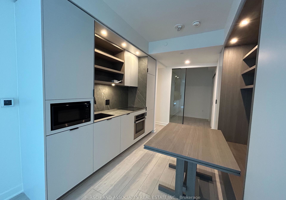 55-charles-street-e-toronto-ontario-c12207758