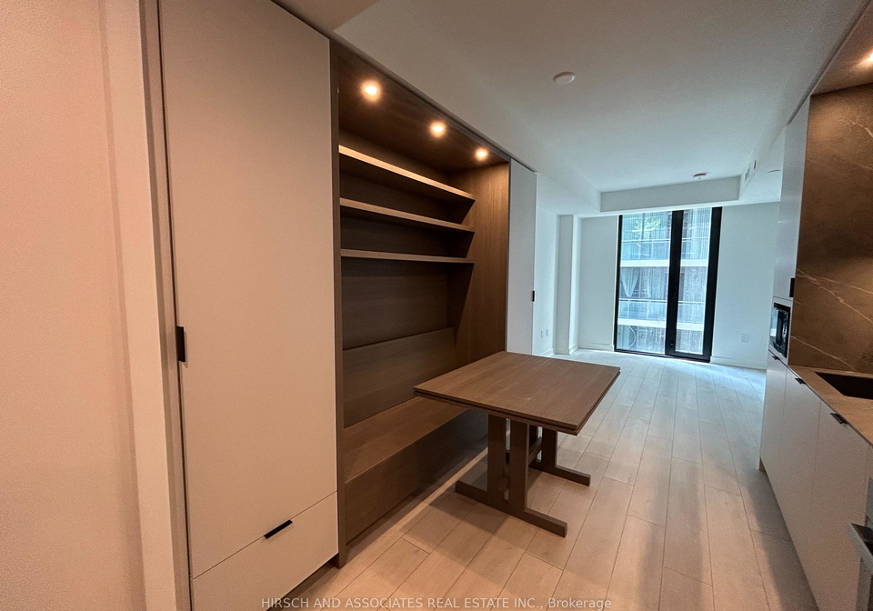 55-charles-street-e-toronto-ontario-c12207758