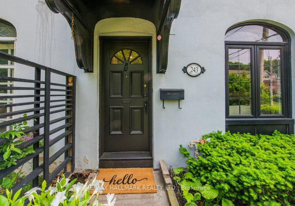 243-sheldrake-boulevard-toronto-ontario-c12208084