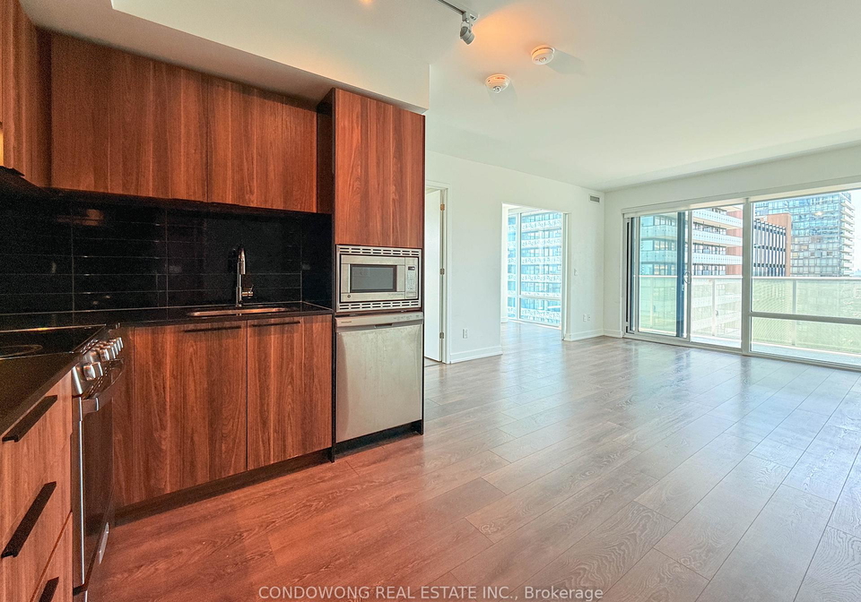 501-yonge-street-toronto-ontario-c12208162