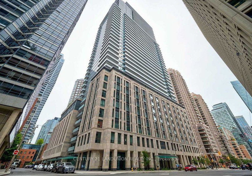 955-bay-street-toronto-ontario-c12208218