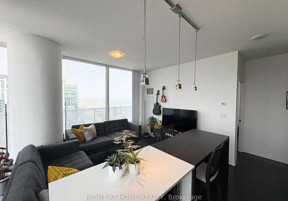 88-harbour-street-toronto-ontario-c12208266