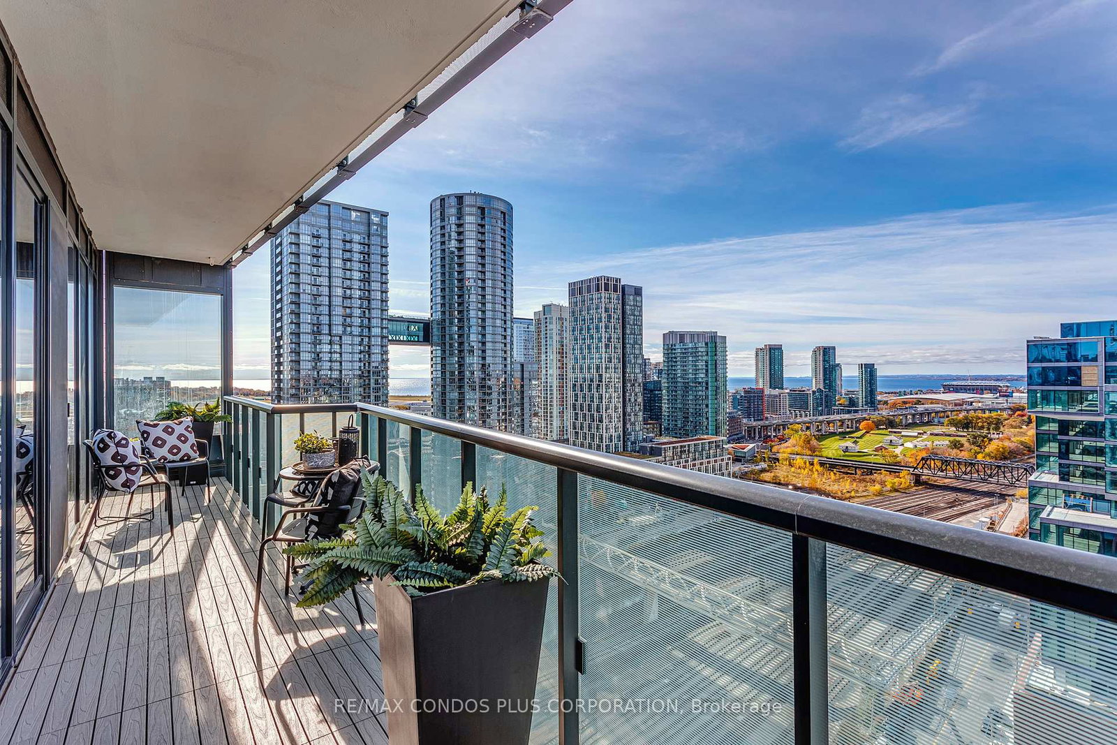 480-front-street-w-toronto-ontario-c12208534