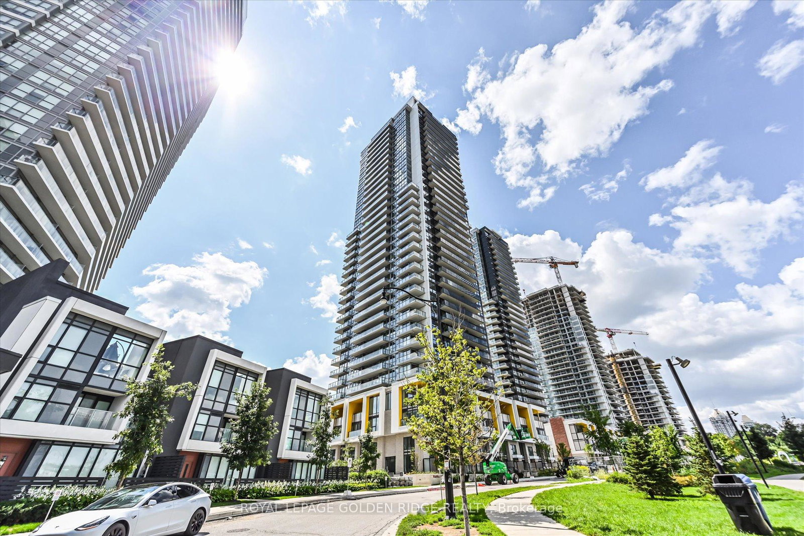 95-mcmahon-drive-north-york-ontario-c12208572