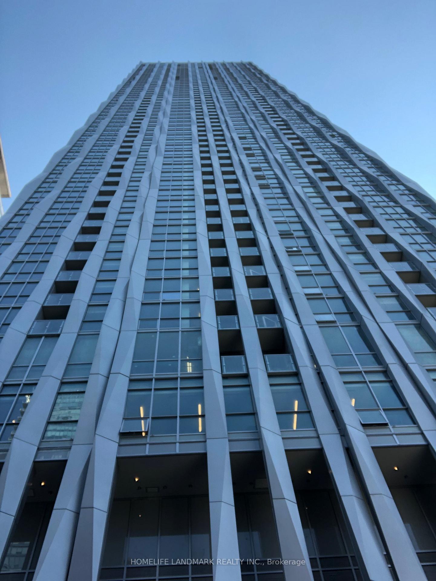 1-yorkville-avenue-toronto-ontario-c12208576