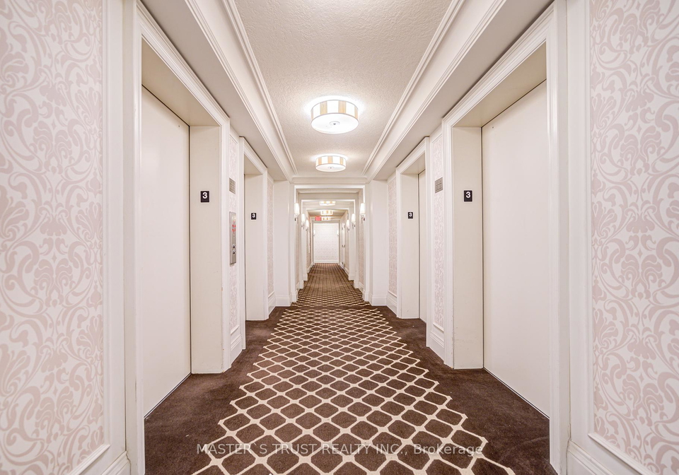 25-greenview-avenue-toronto-ontario-c12208617