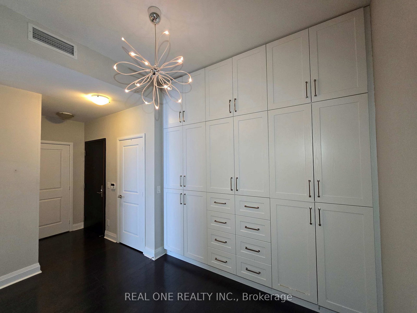 65-st-mary-street-toronto-ontario-c12208672