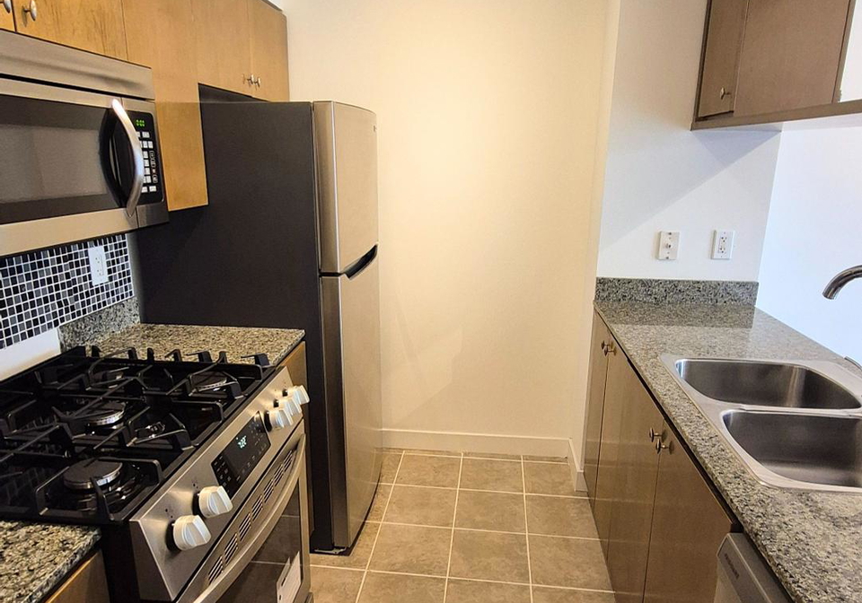 35-mariner-terrace-toronto-ontario-c12208748