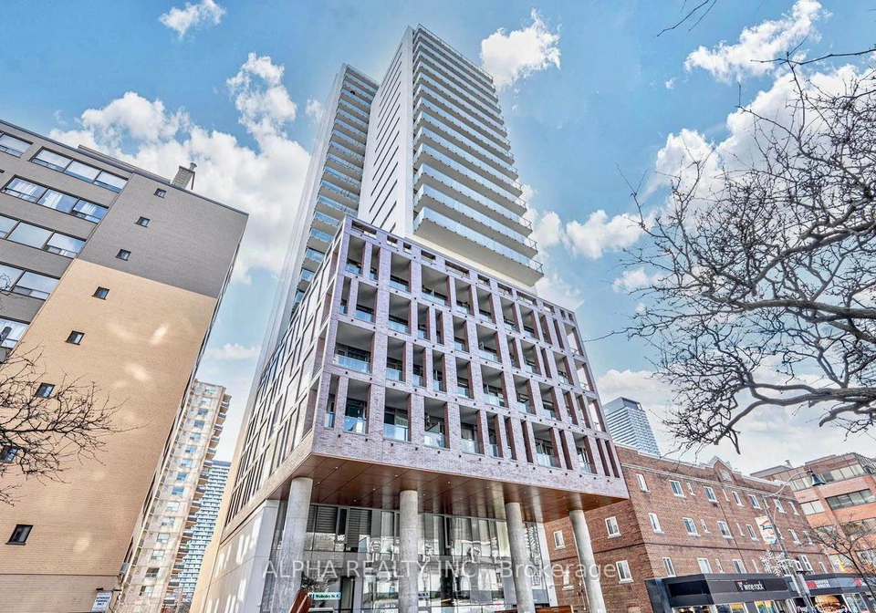 81-wellesley-street-e-toronto-ontario-c12208770