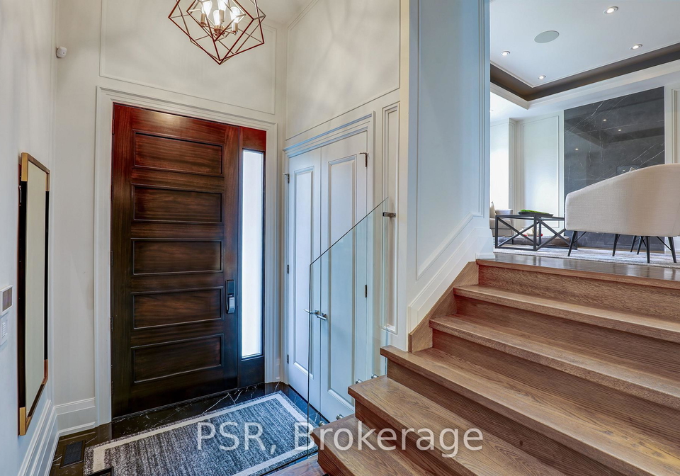 571-broadway-avenue-east-york-ontario-c12208944