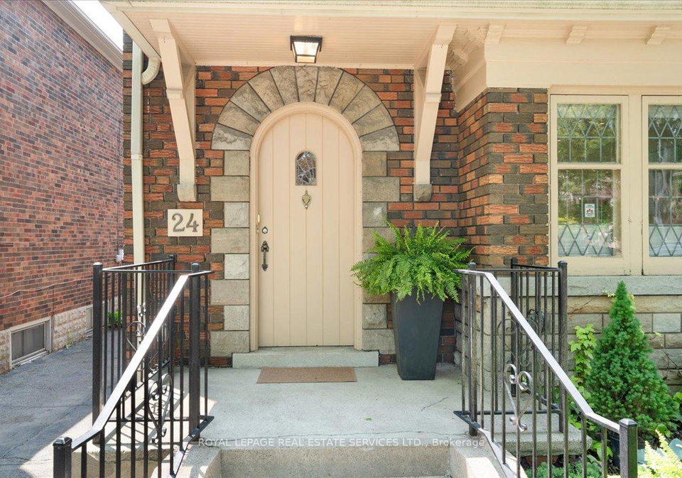 24-rolph-road-east-york-ontario-c12208970