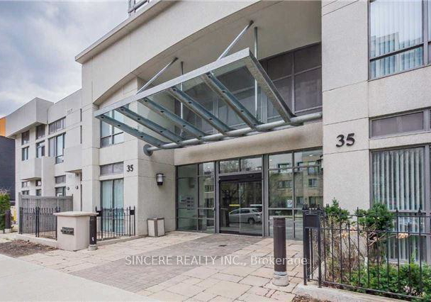 35-hollywood-avenue-north-york-ontario-c12209236