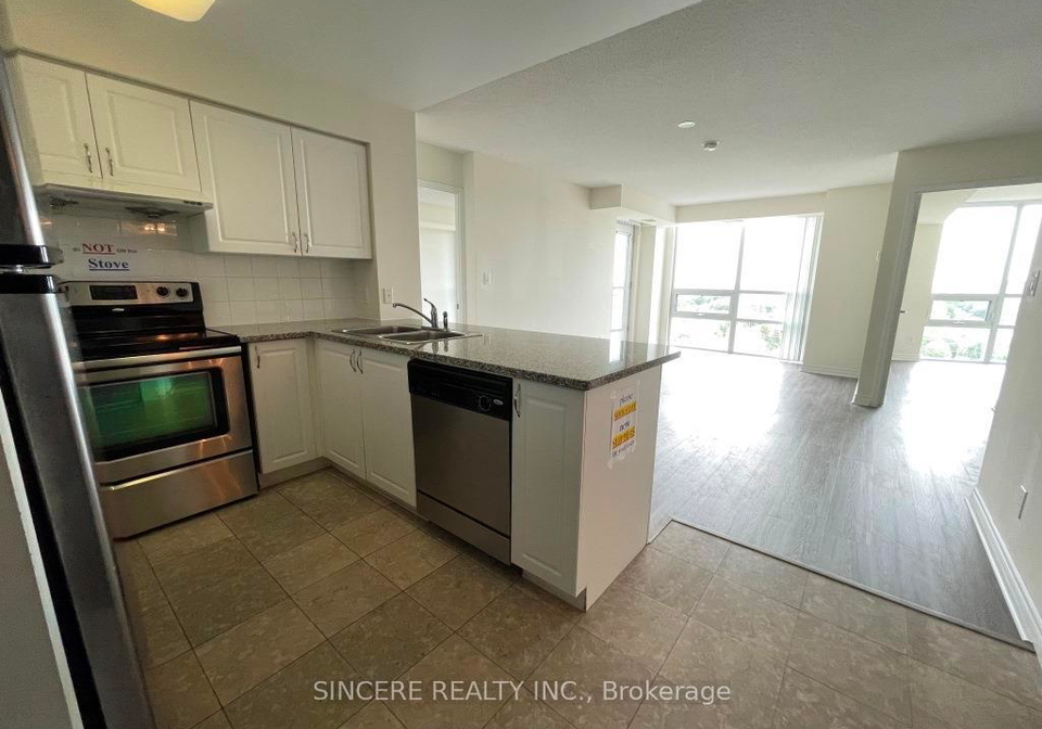 35-hollywood-avenue-north-york-ontario-c12209236
