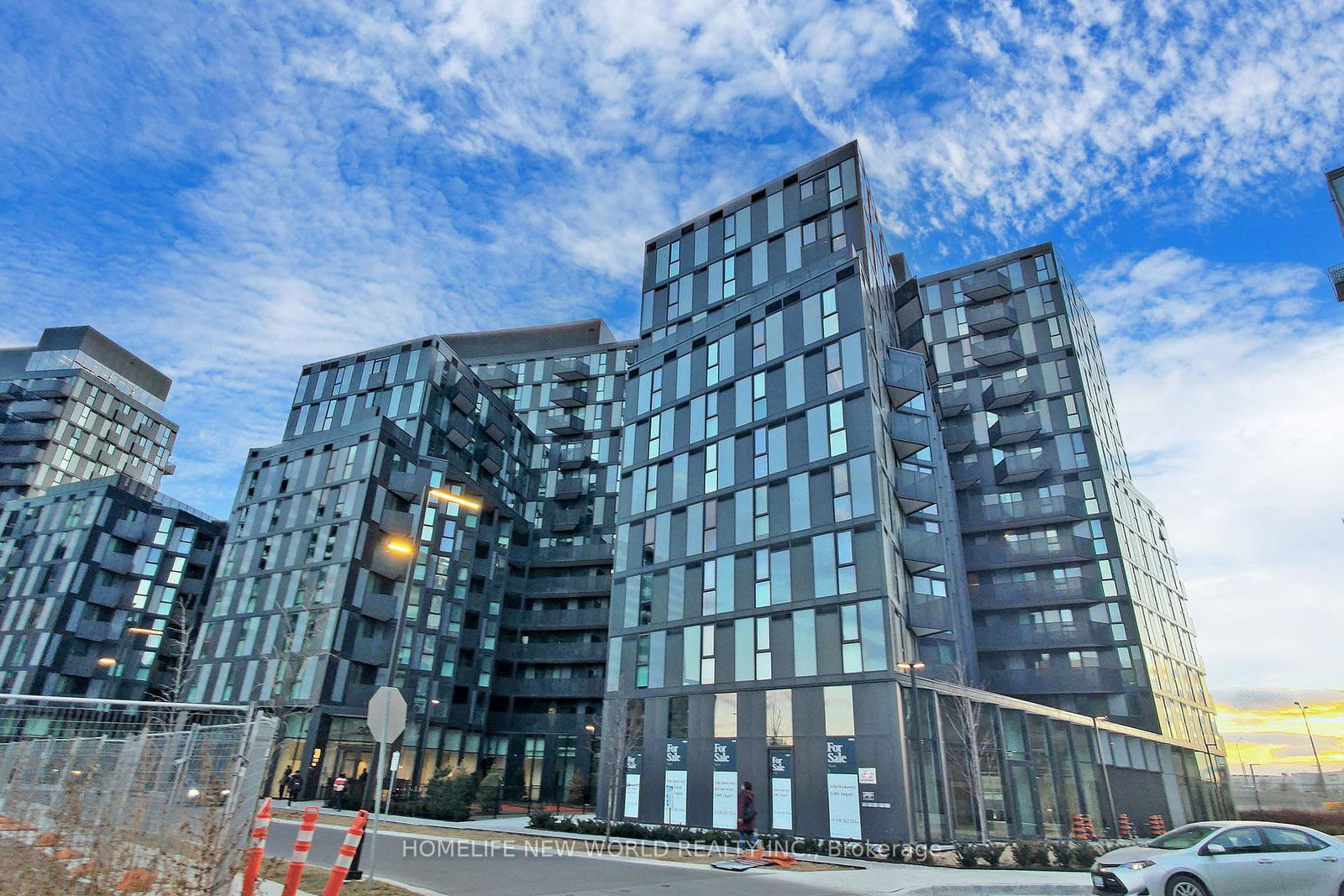 30-tretti-way-toronto-ontario-c12209484