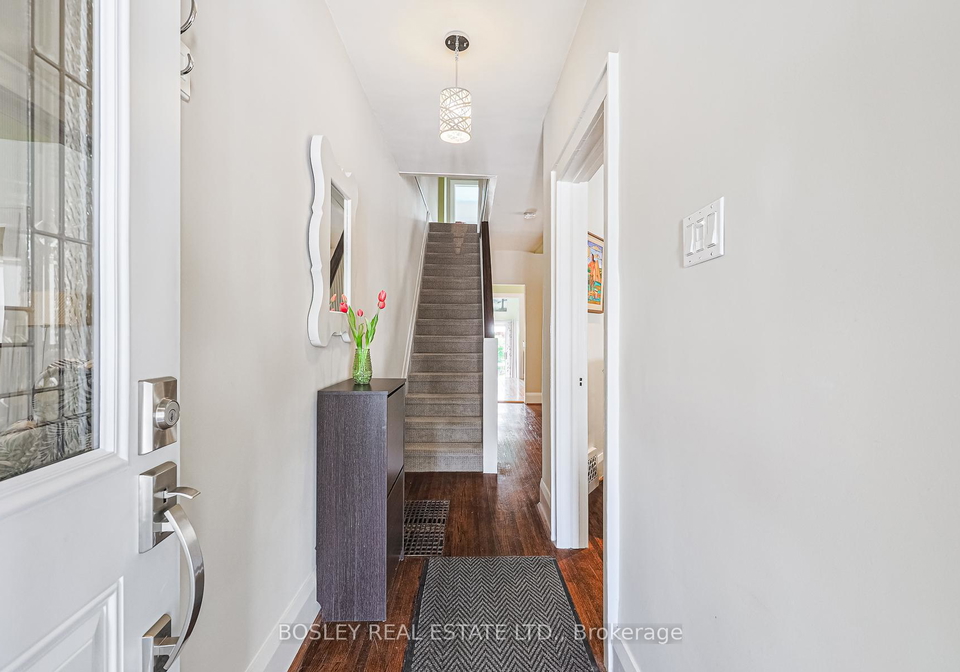 243-soudan-avenue-toronto-ontario-c12209650