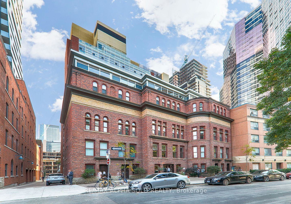 11-st-joseph-street-toronto-ontario-c12209856