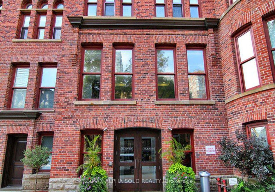 11-st-joseph-street-toronto-ontario-c12209856