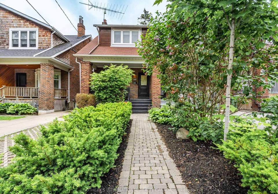 300-forman-avenue-toronto-ontario-c12209905