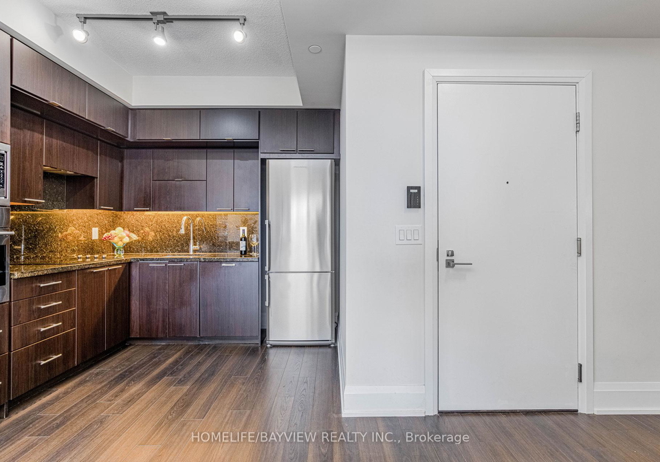 120-harrison-garden-boulevard-north-york-ontario-c12209978