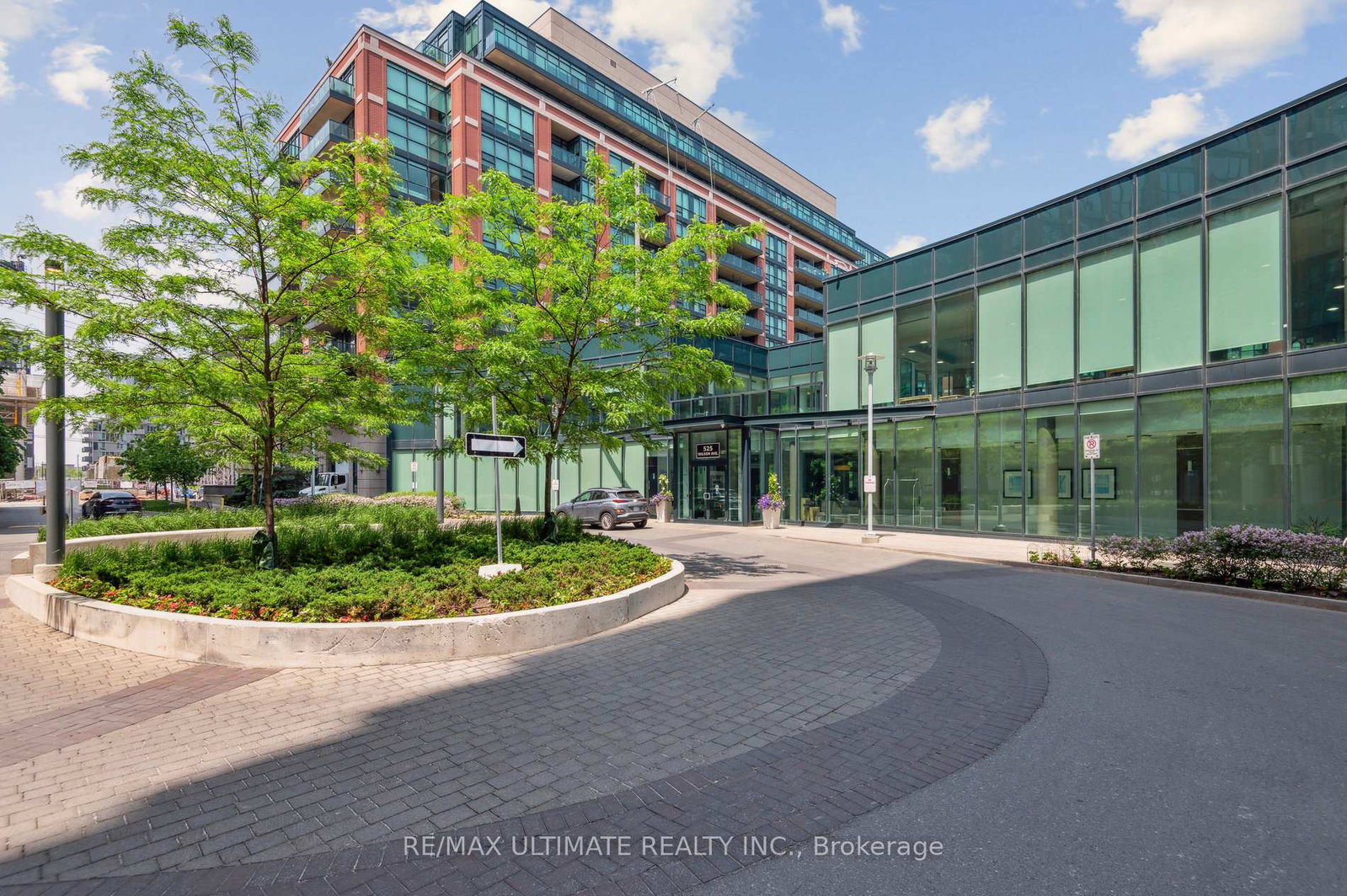 252-wilson-avenue-toronto-ontario-c12210271