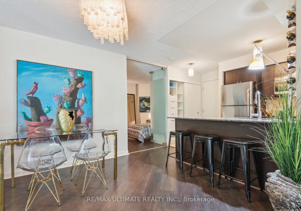 252-wilson-avenue-toronto-ontario-c12210271