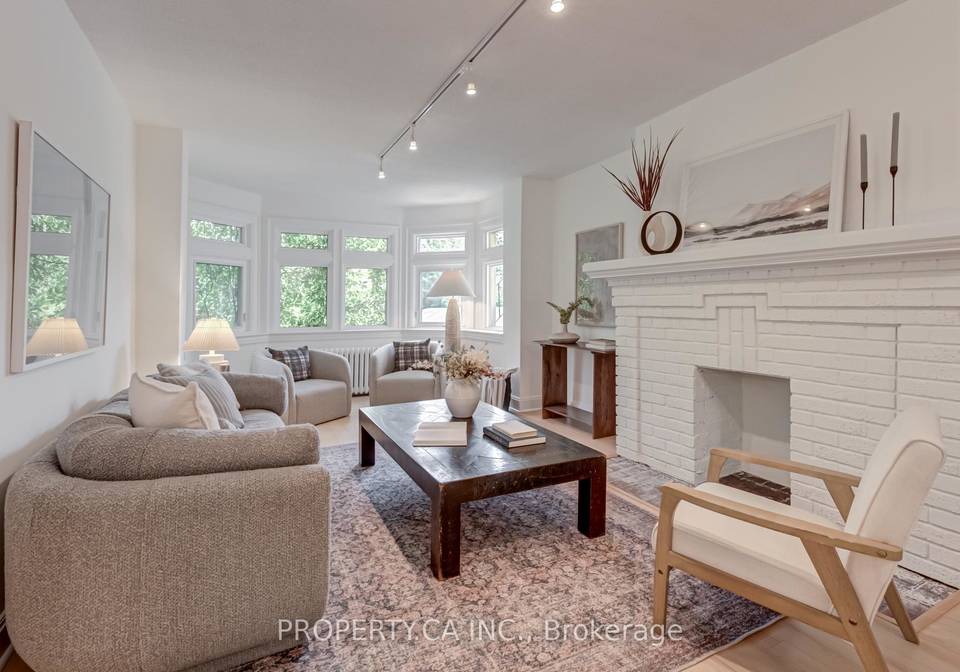 1599-bathurst-street-toronto-ontario-c12210317