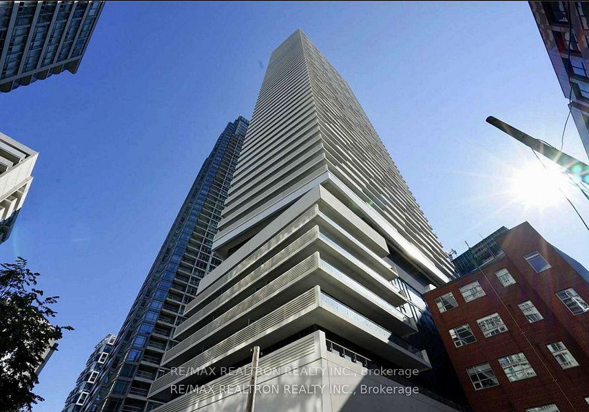2221-yonge-street-toronto-ontario-c12210875
