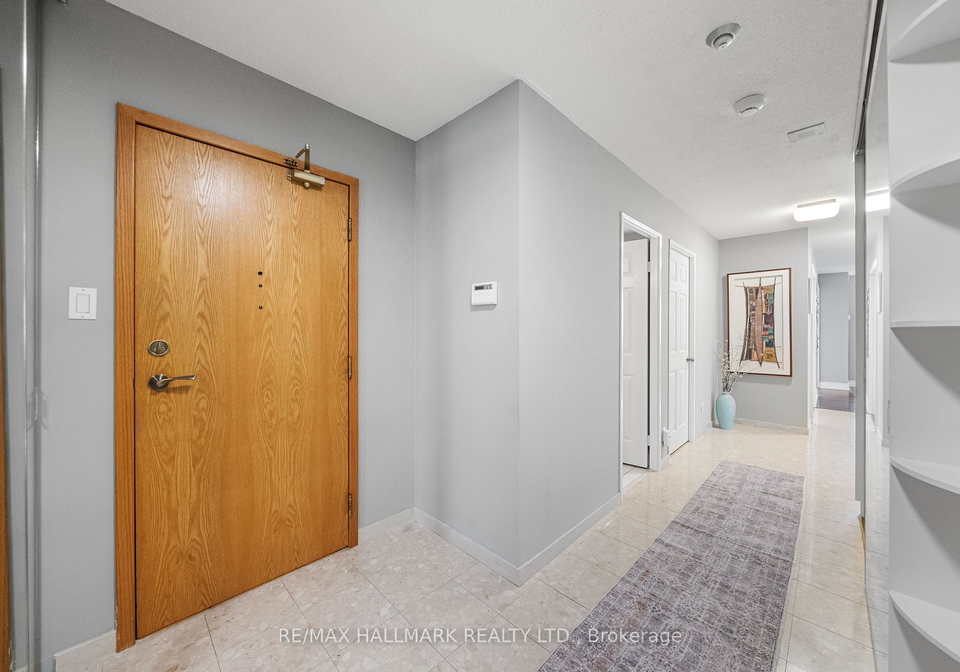 215-wynford-drive-east-york-ontario-c12211081