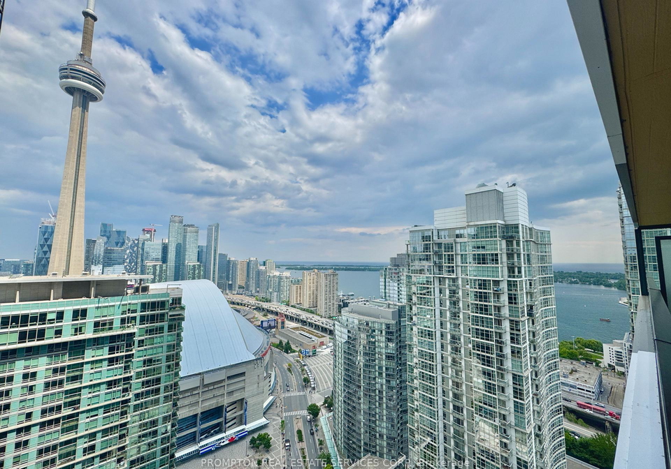 3-concord-cityplace-way-toronto-ontario-c12211149