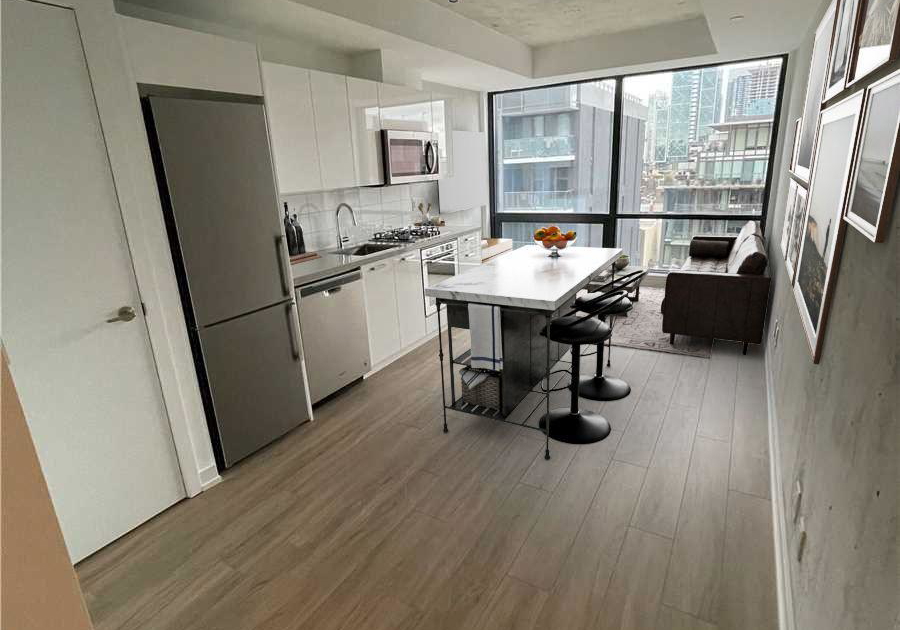 458-richmond-street-w-toronto-ontario-c12211221