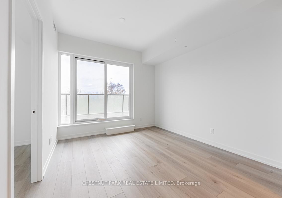 863-st-clair-avenue-w-toronto-ontario-c12211354