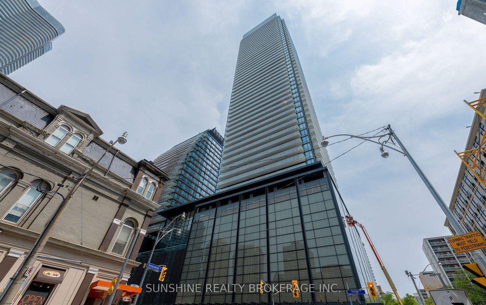 501-yonge-street-toronto-ontario-c12211414