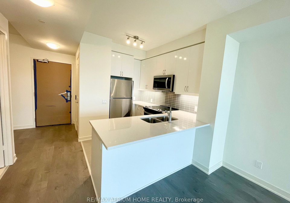 4955-yonge-street-north-york-ontario-c12211593