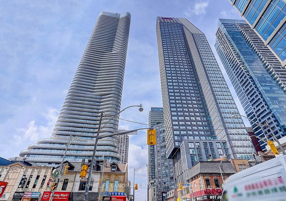 11-wellesley-street-w-toronto-ontario-c12211797