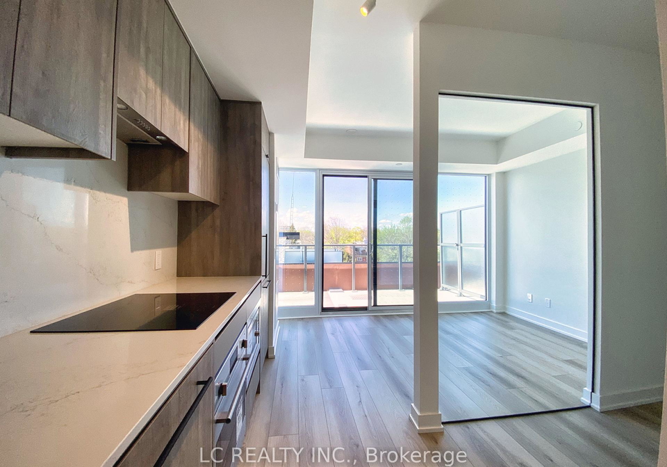 5-lakeview-avenue-toronto-ontario-c12212299