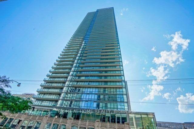 832-bay-street-toronto-ontario-c12212423