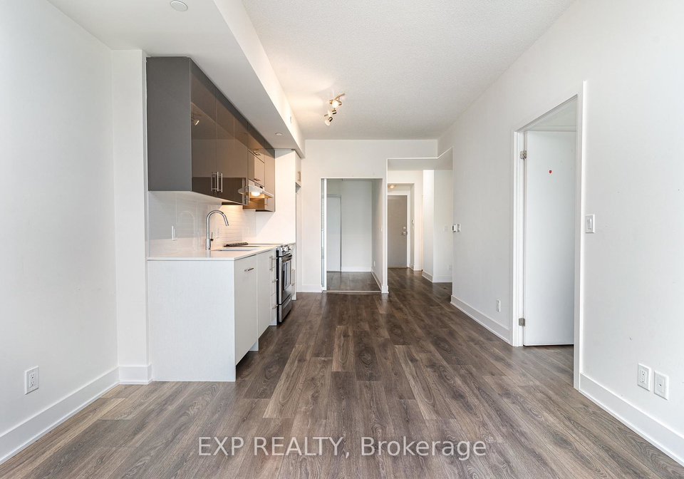 188-fairview-mall-drive-north-york-ontario-c12212619