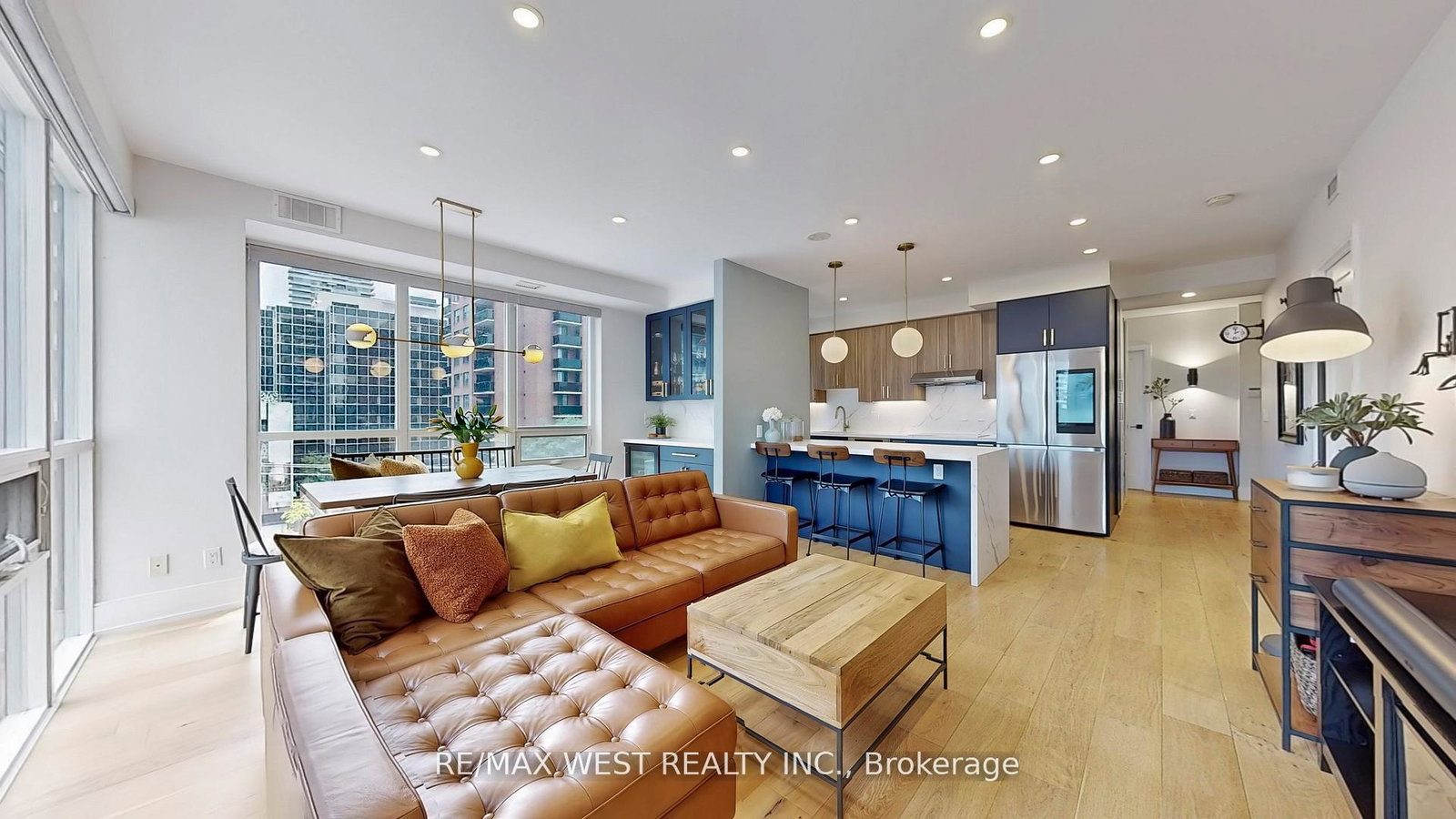 70-roehampton-avenue-toronto-ontario-c12213183