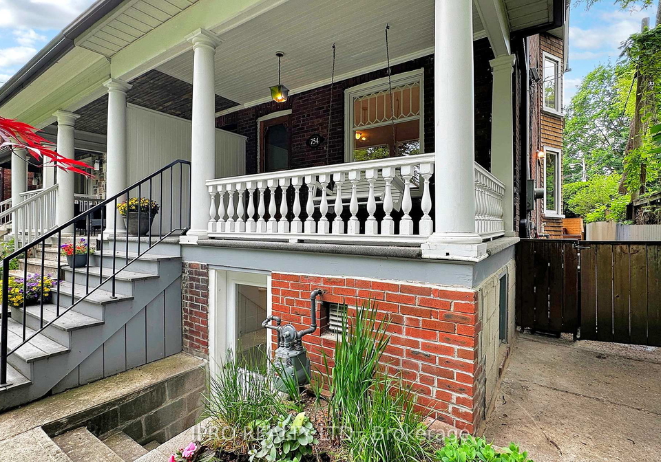 754-manning-avenue-toronto-ontario-c12213447