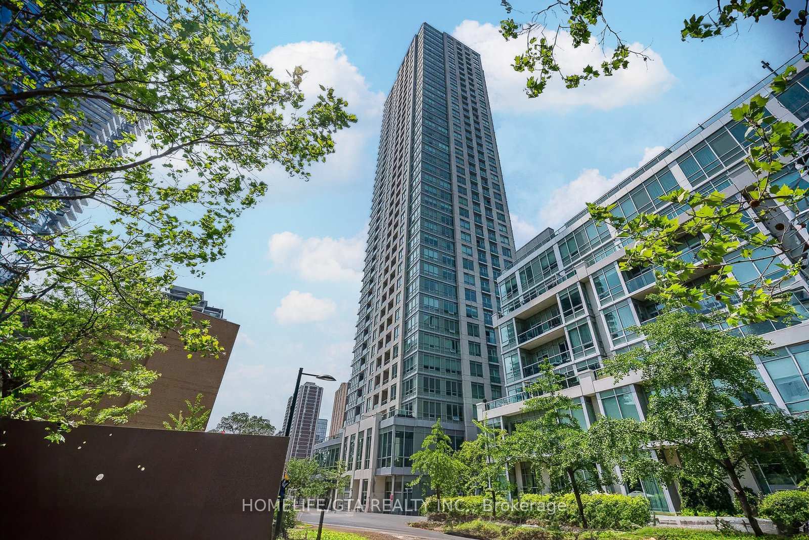 120-homewood-avenue-toronto-ontario-c12213518