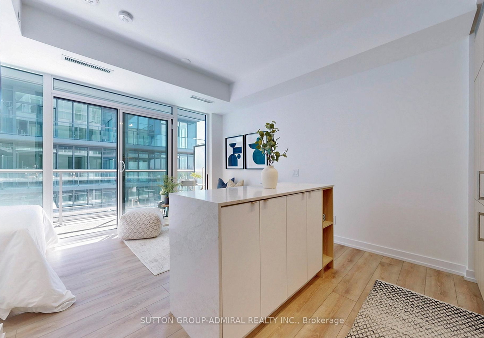 500-dupont-street-toronto-ontario-c12213527
