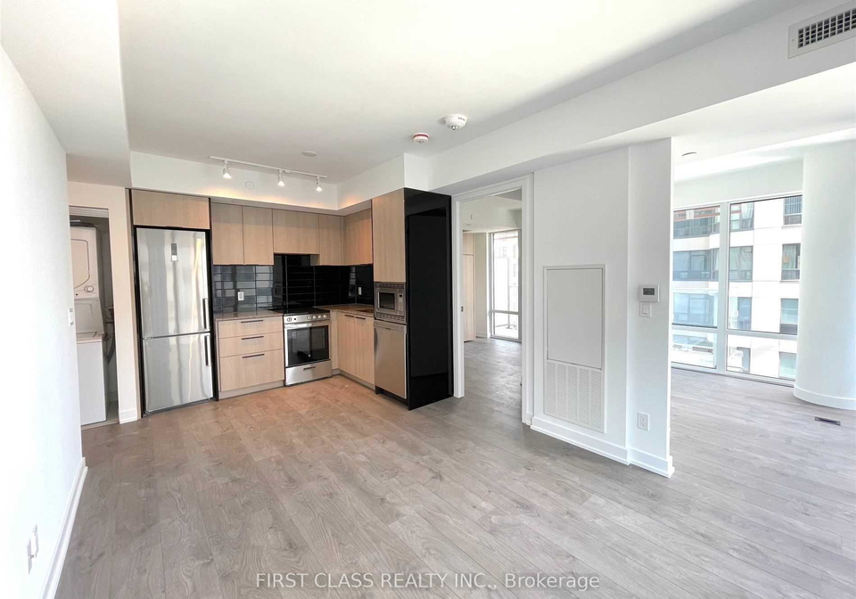 18-maitland-terrace-n-toronto-ontario-c12214397