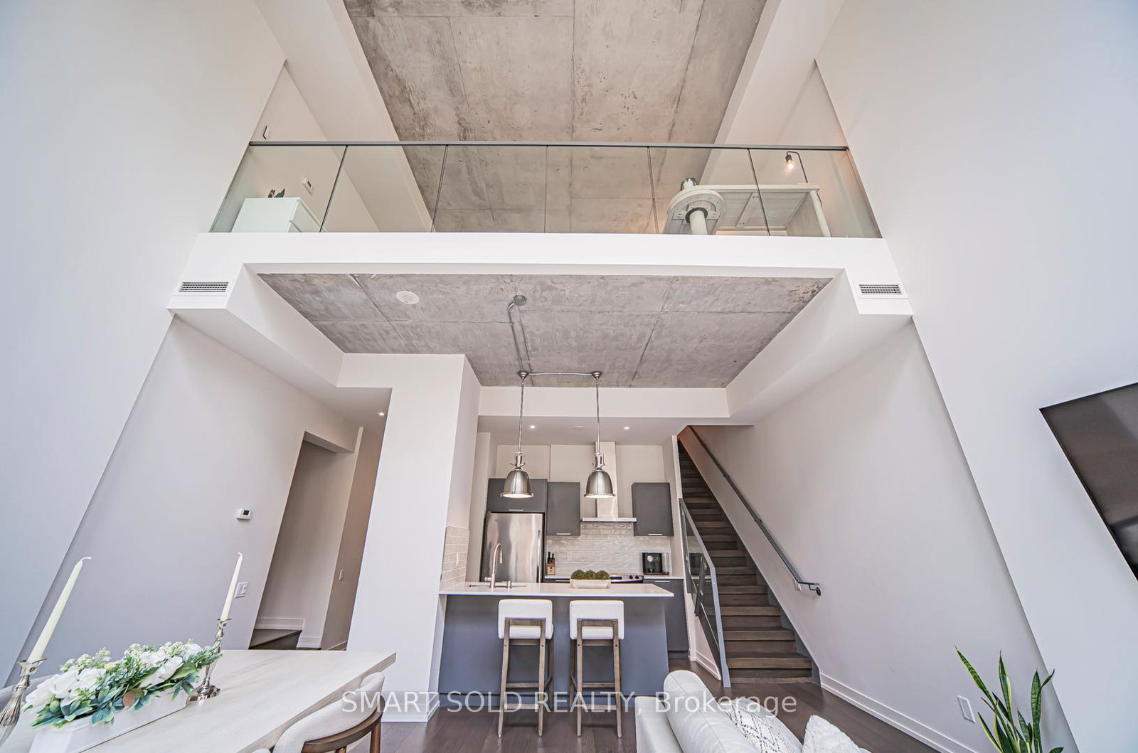 650-king-street-w-toronto-ontario-c12214674