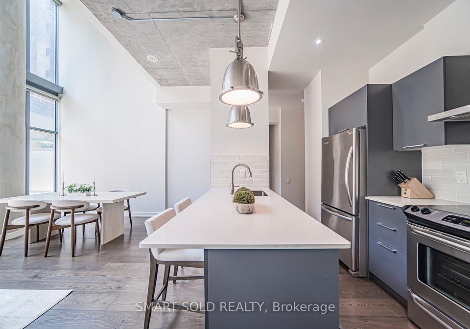 650-king-street-w-toronto-ontario-c12214674
