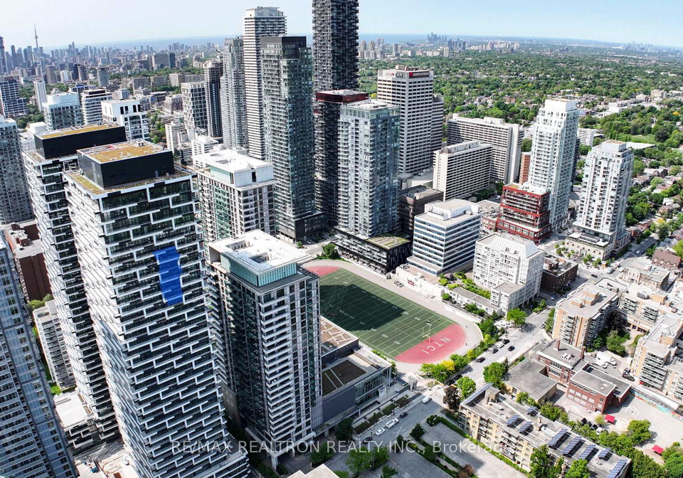 99-broadway-avenue-toronto-ontario-c12214686