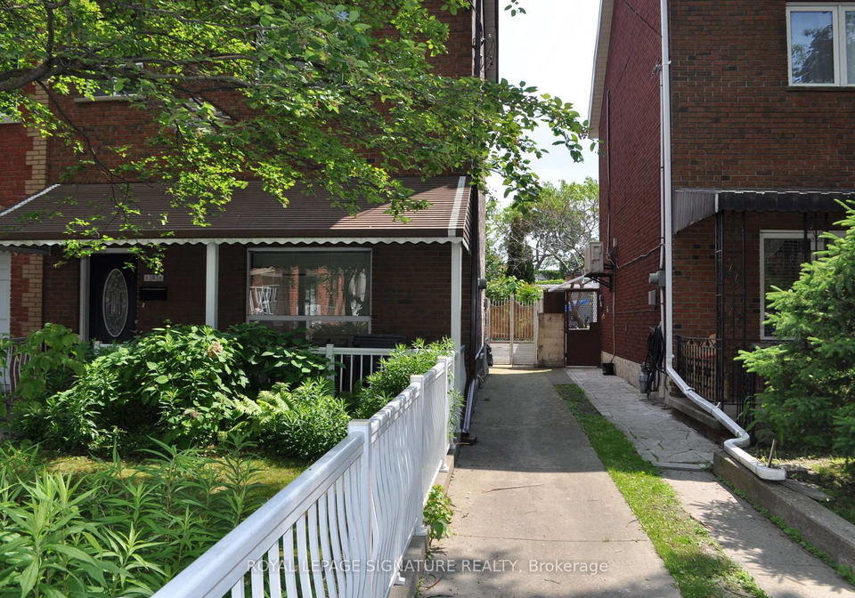131-dovercourt-road-toronto-ontario-c12215125