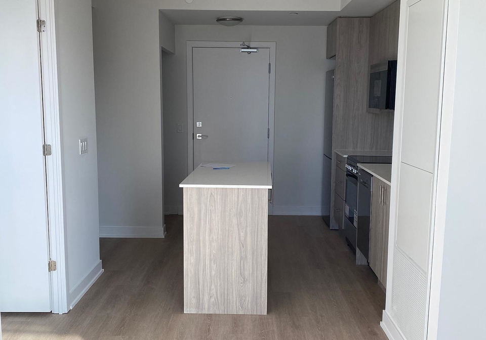 15-ellerslie-avenue-toronto-ontario-c12215134
