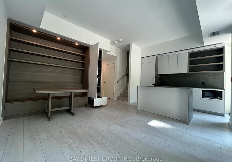 55-charles-street-e-toronto-ontario-c12215182