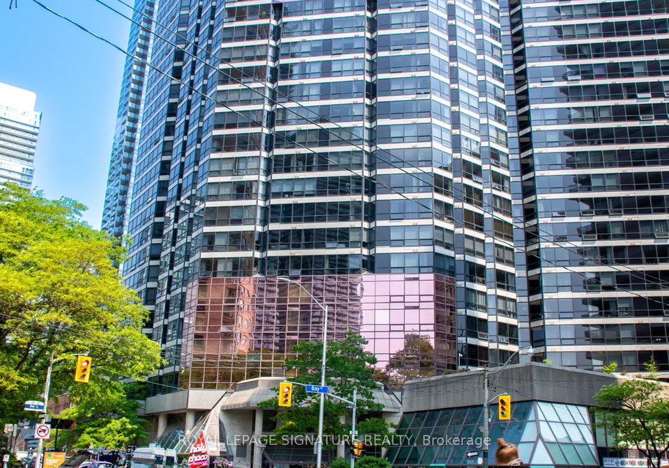 1001-bay-street-toronto-ontario-c12215372
