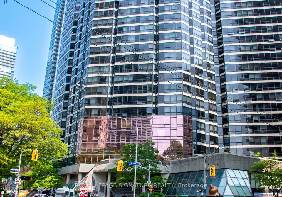1001-bay-street-toronto-ontario-c12215372